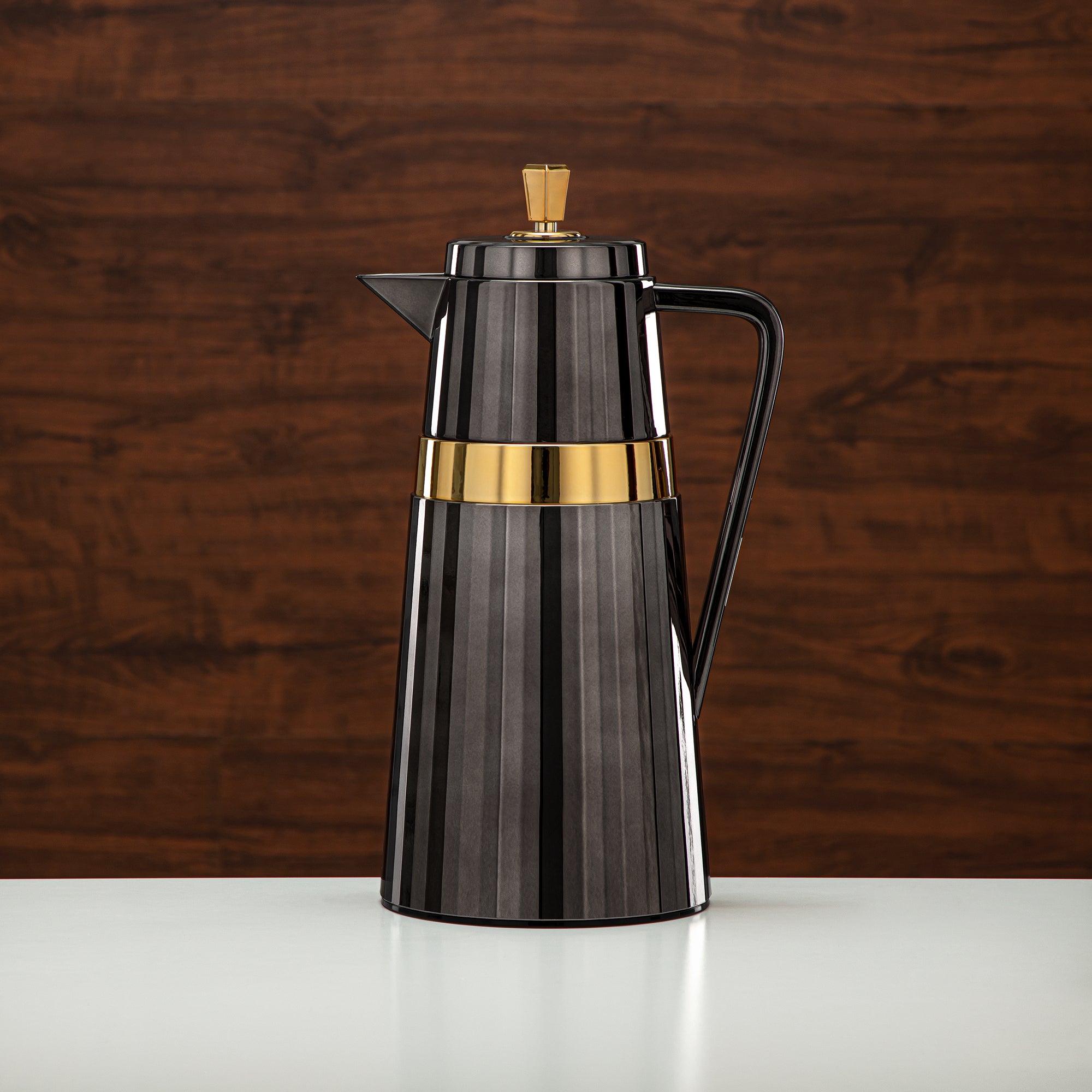 Almarjan 2 Pieces Vacuum Flask Set Black & Gold - C77-BG
