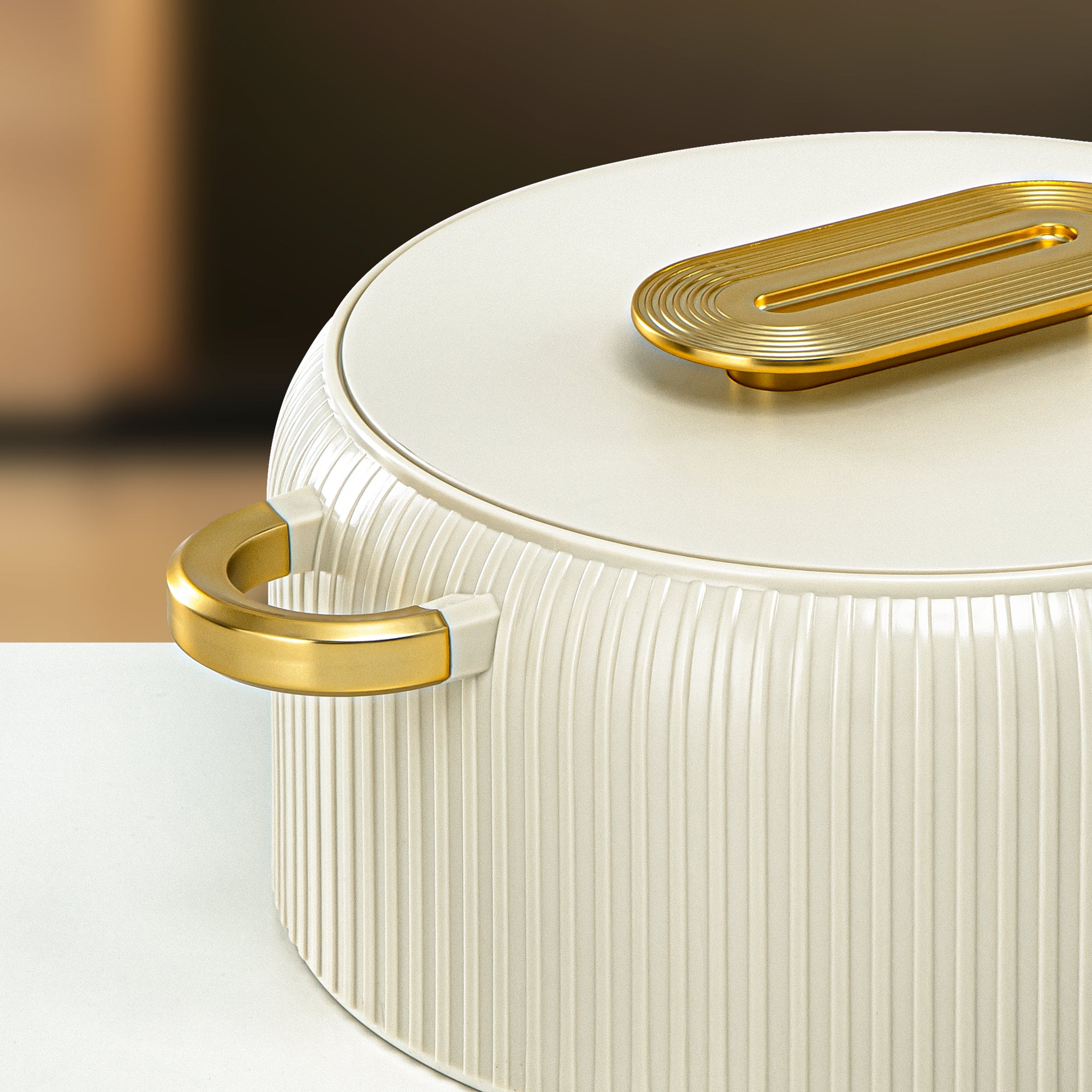 Almarjan Hot Pot Plastic, Set of 3 Pieces, Ivory & Gold, 2000ML + 4000ML + 6500ML (EK-200/400/650 MIV/MG) Ramadan Serveware