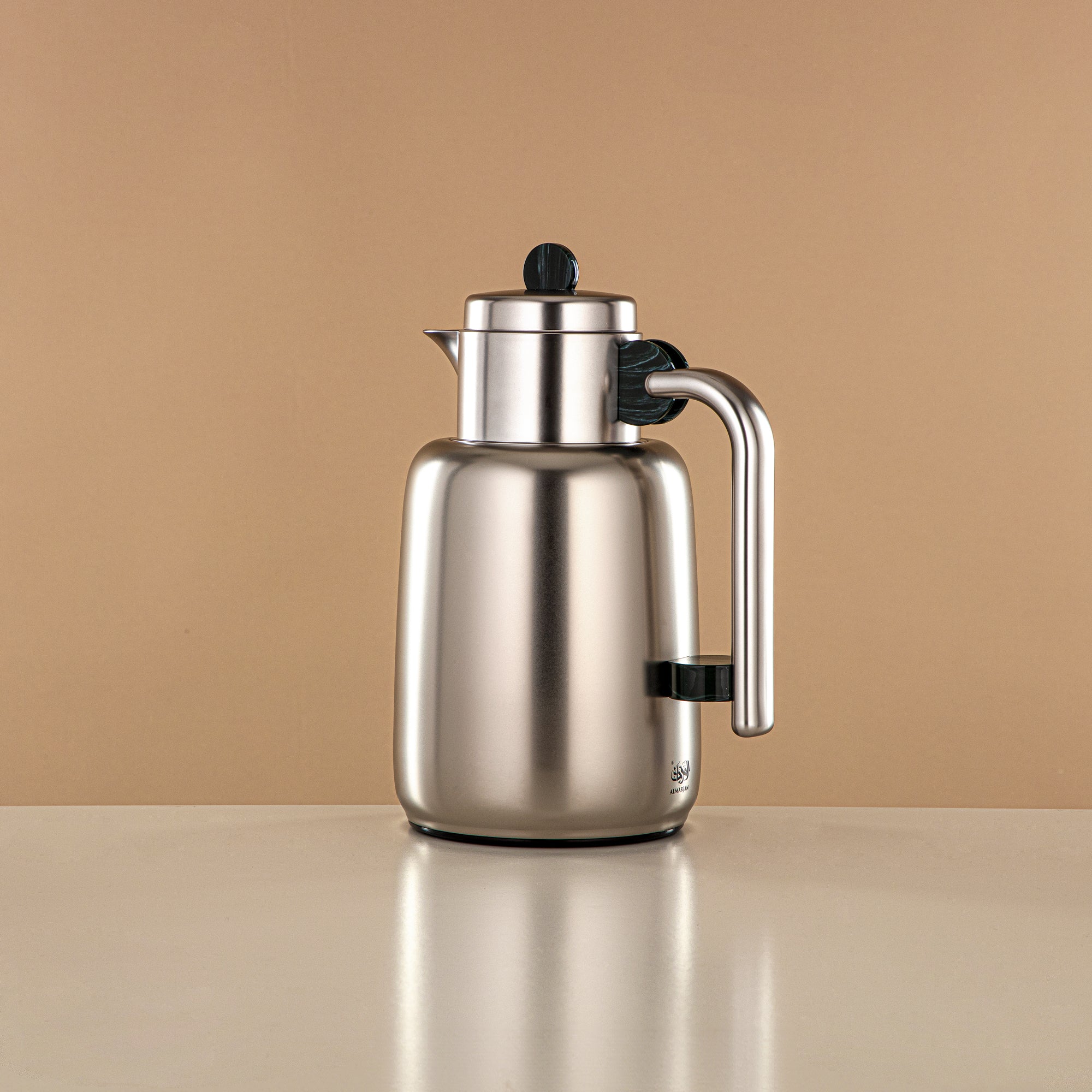 ألمرجان طقم ترامس - 0.7 لتر + 1 لتر، فضي غير لامع ورخام أسود/أخضر (FG808-070/100 GM/MC) - لتقديم الشاي والقهوة