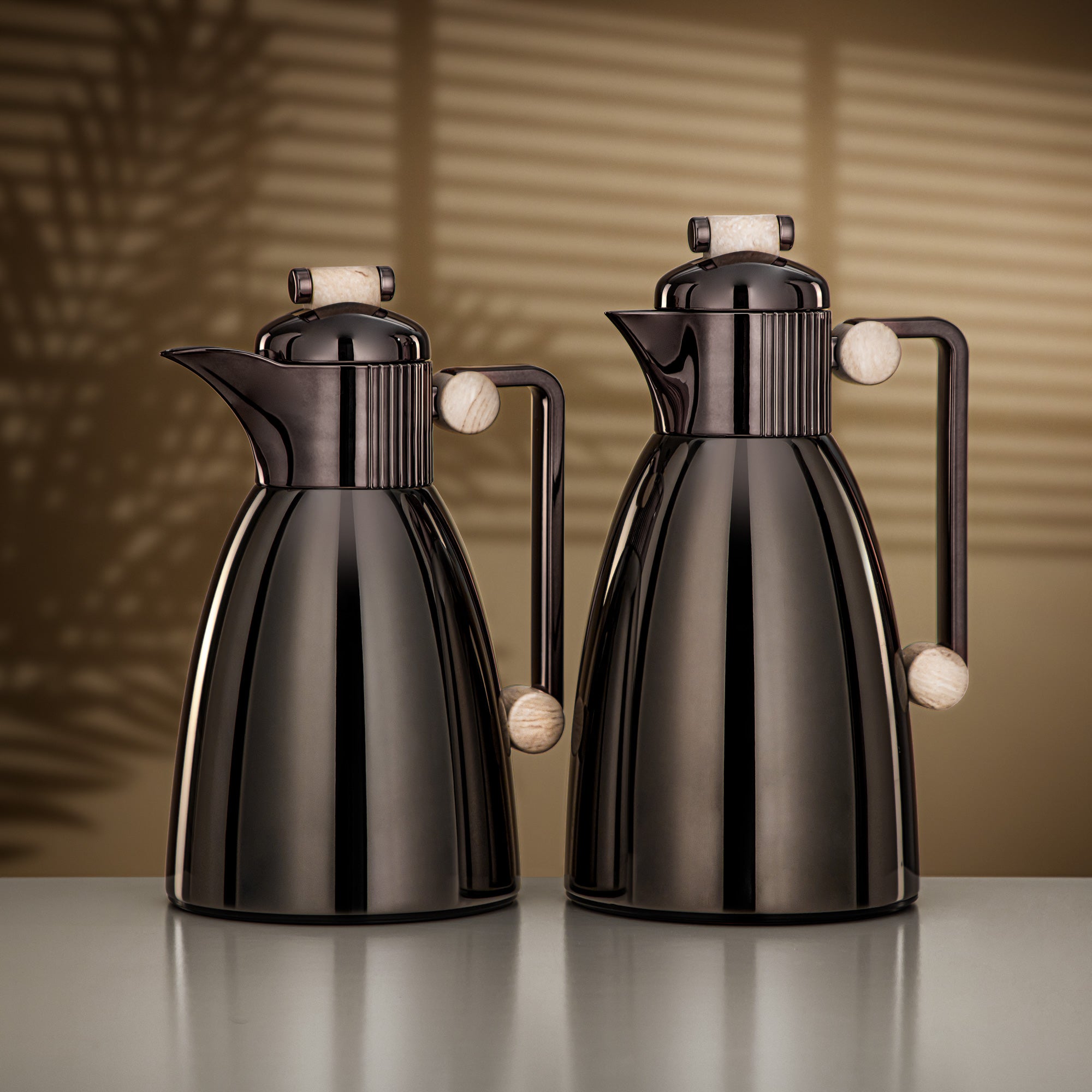 Almarjan Vacuum Flask Set 0.7L & 1L Gun Black & Travertine