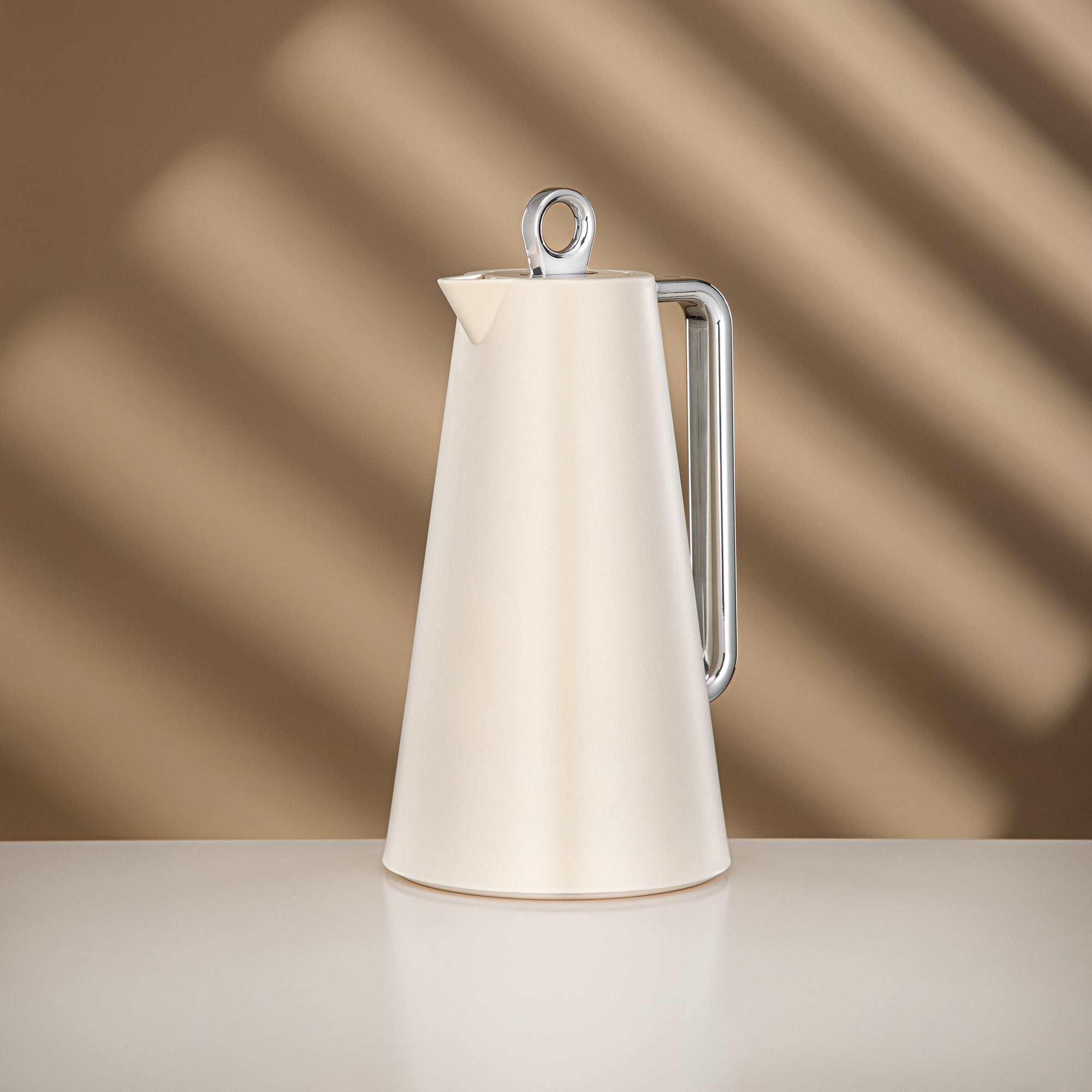 طقم ترامس المرجان عاجي وفضي