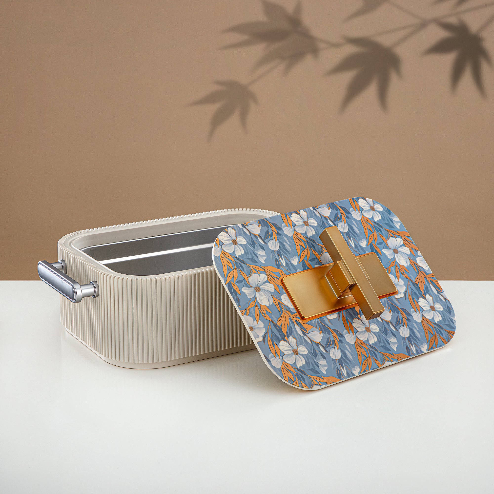 Almarjan Hot Pot ABS, 4000ML, Floral Beige & Matt Gold (HP06-400SP-AZ01G) - Elegant Serving