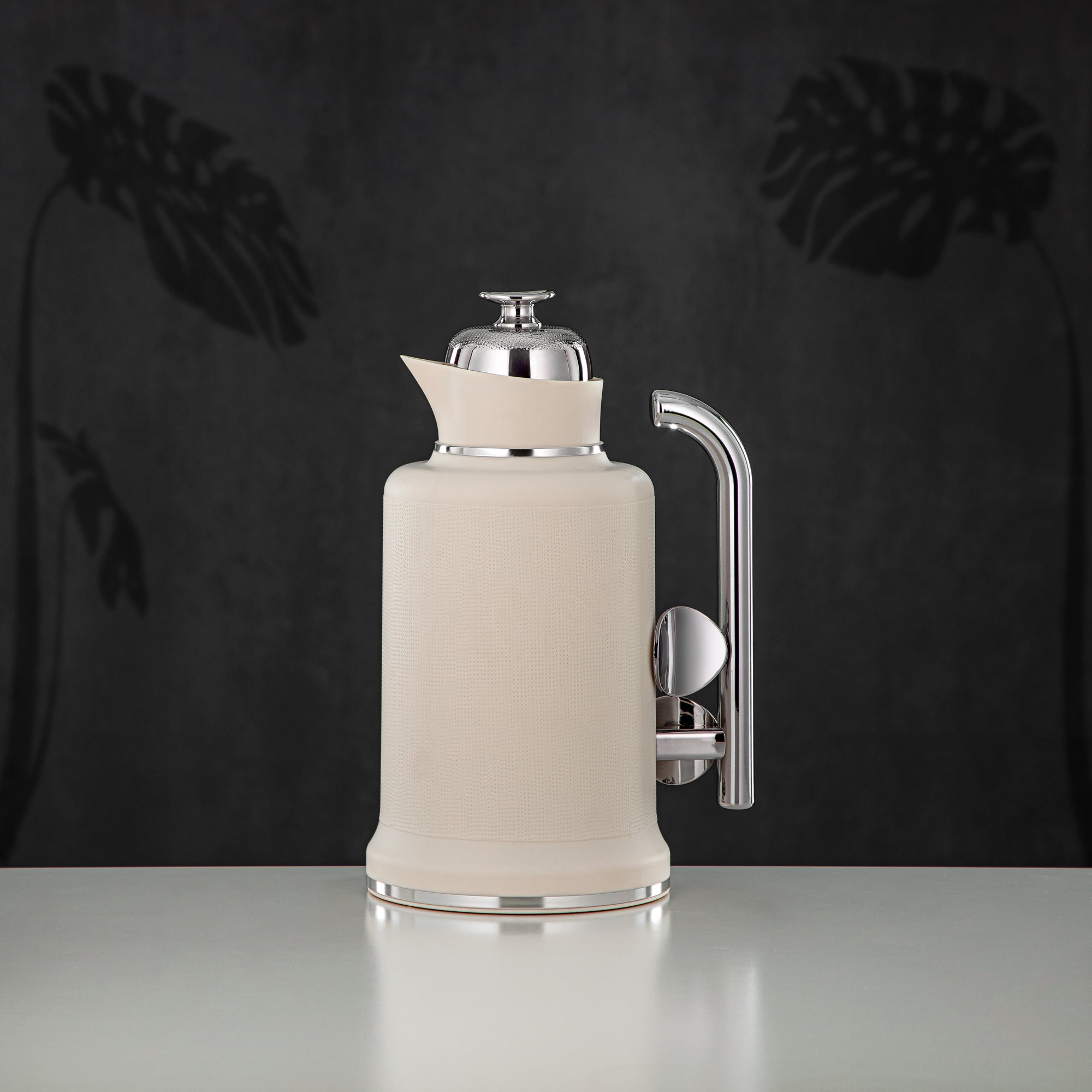 ألمرجان طقم ترامس، ABS، زر ضغط، 1 لتر + 1 لتر، عاجي مطفي وفضي (IZ-MIVYS) - أناقة عصرية