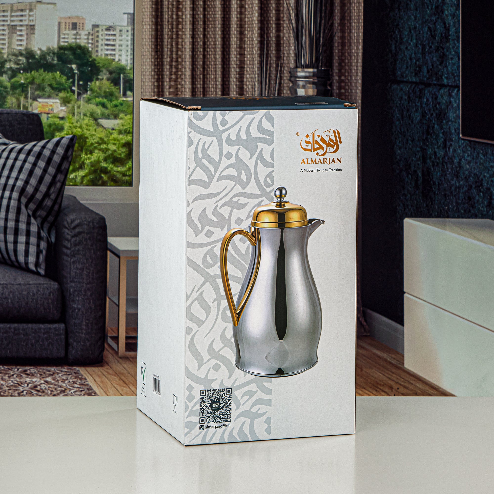 Almarjan Vacuum Flask Metal Body with Glass Liner 1L Silver & Gold (RPA-100-SG) – Everyday Elegance Collection
