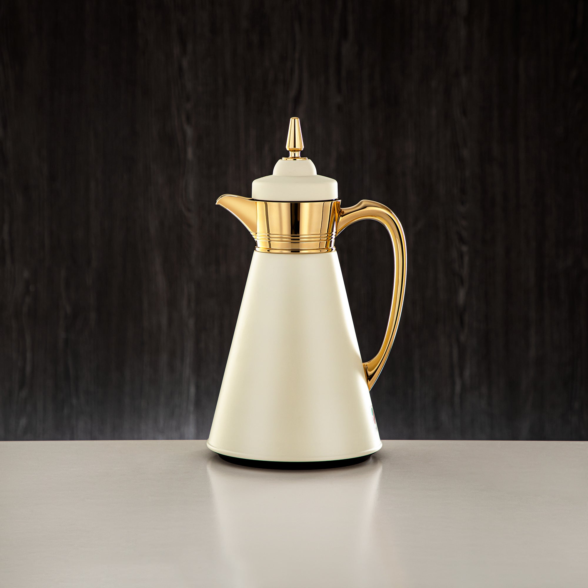 Almarjan Vacuum Flask Set, 0.7L + 1L, Beige & Gold (UBC-A0700/B1000 Q305YZC95) - Ramadan Serveware