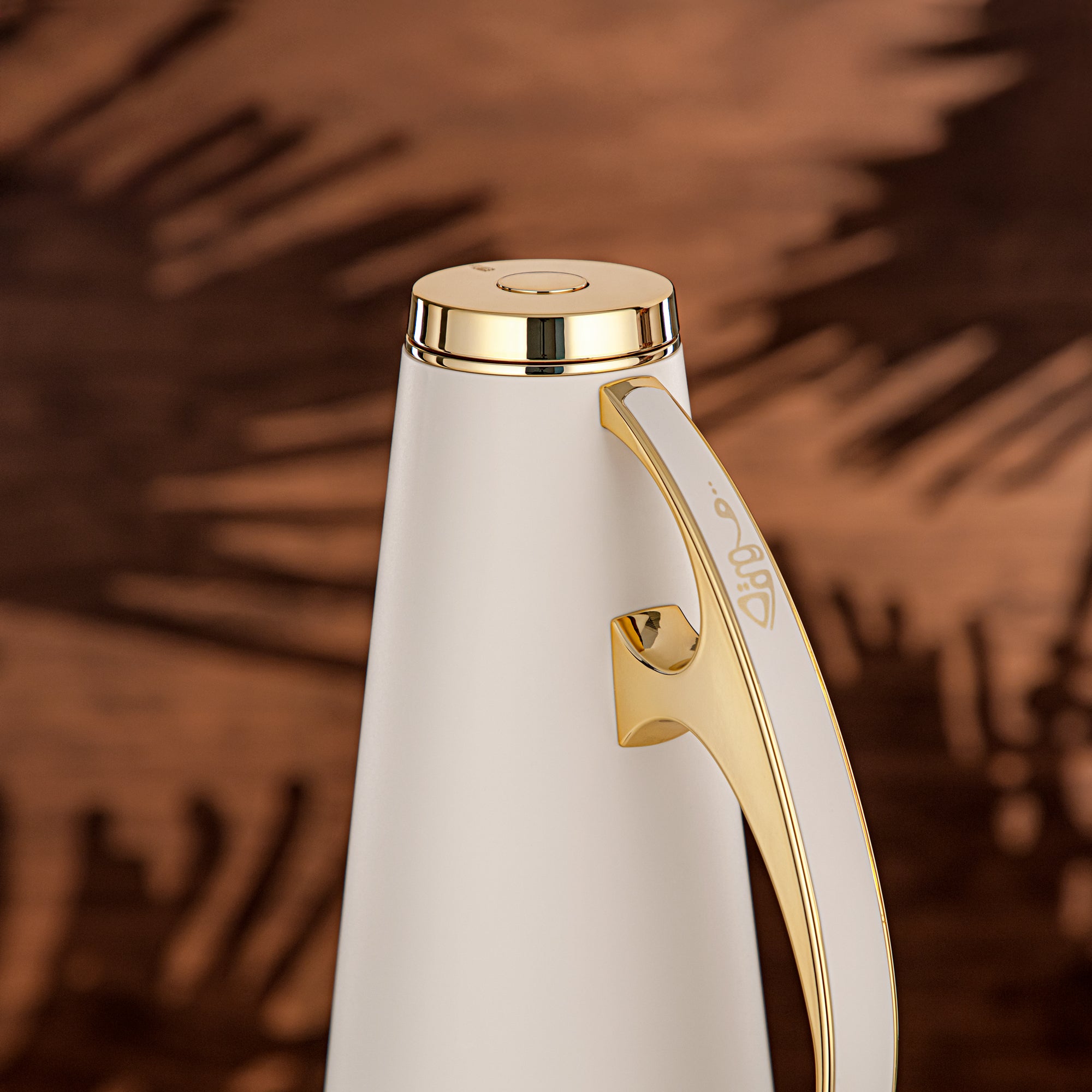 Almarjan Vacuum Flask Set, ABS, 1L + 1L, Off White & Gold (UPP-1000/1000 OWIG) - Modern Serving