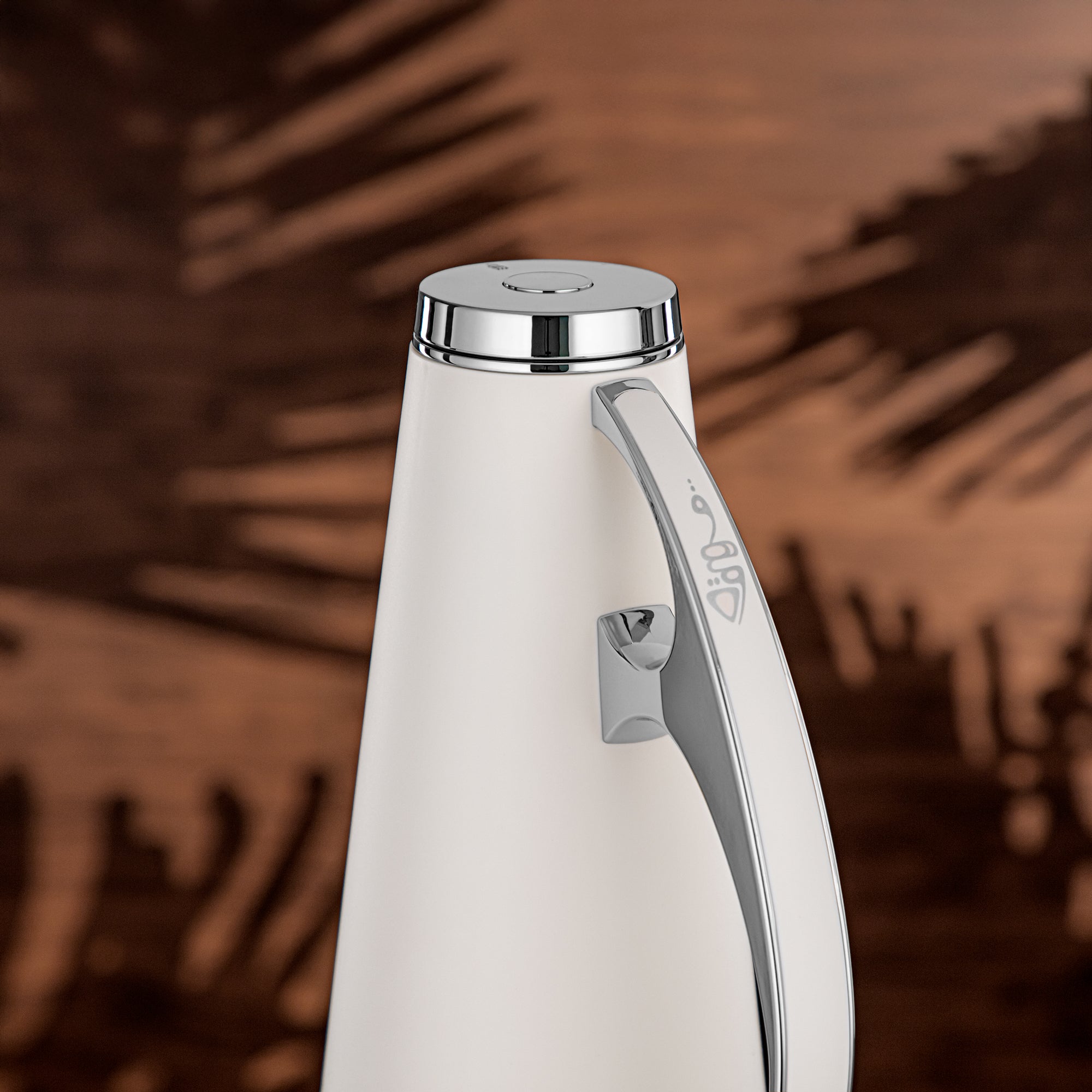 Almarjan Vacuum Flask Set, ABS, 1L + 1L, White & Silver (UPP-1000/1000 WHIC) - Modern Serving