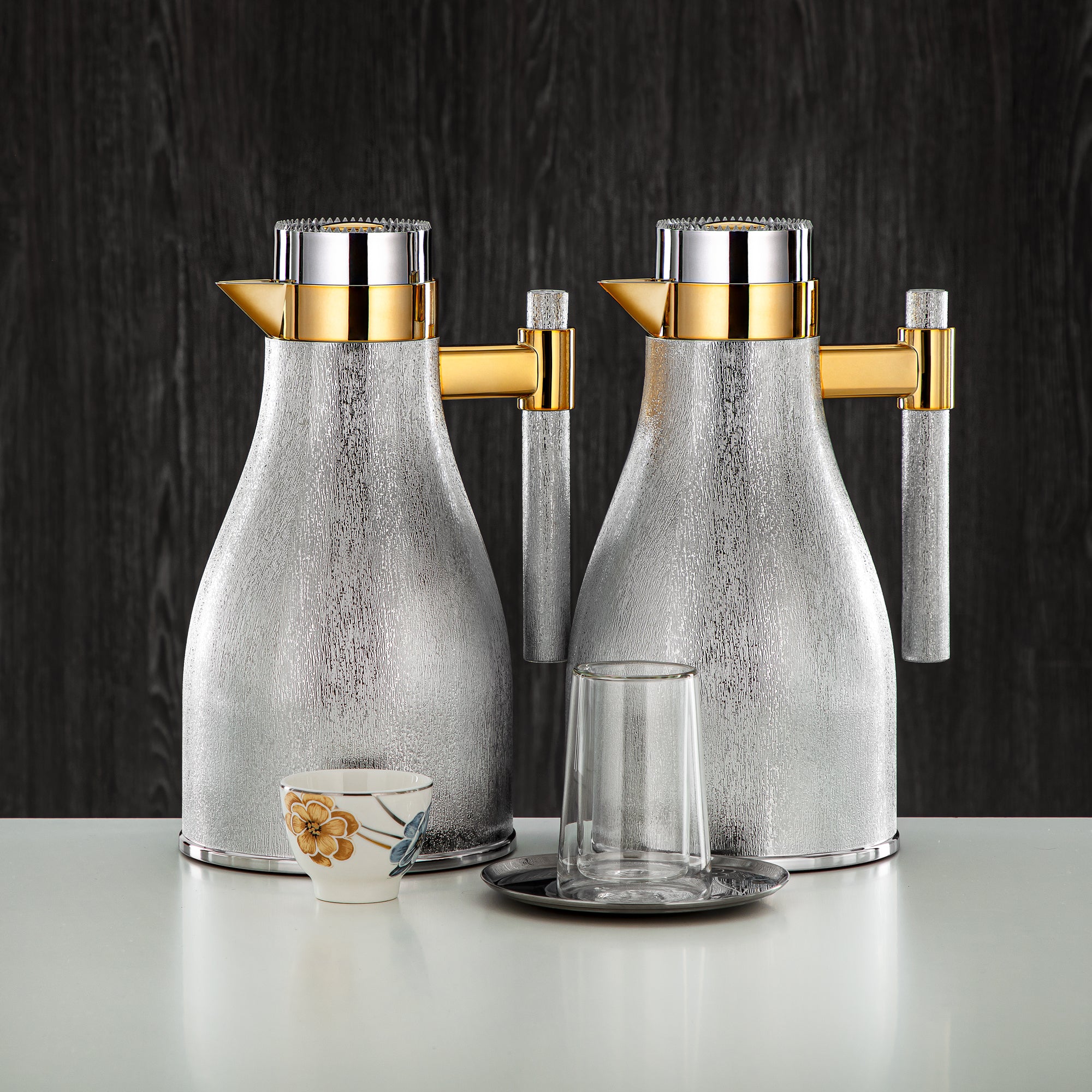 Almarjan Vacuum Flask Set 20 Pieces | Silver & Gold 1L + 1L (GOK-S-S-G + 18PCS-12256-3) – Elegant Serving | Gatherings, Special Occasions, Ramadan, Eid