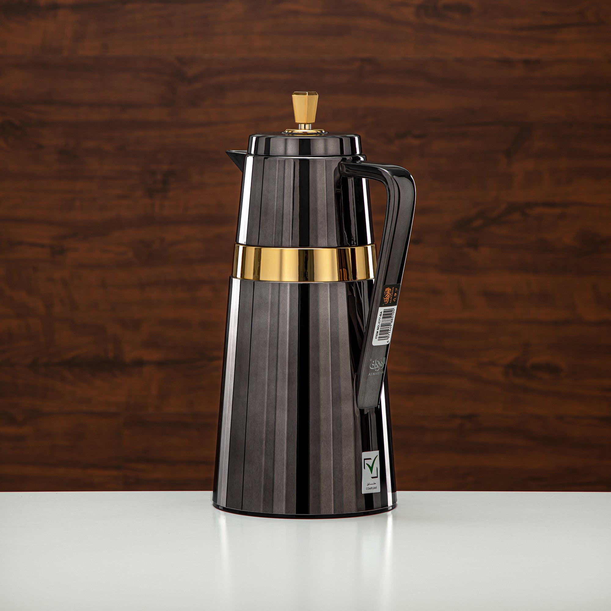 Almarjan 2 Pieces Vacuum Flask Set Black & Gold - C77-BG