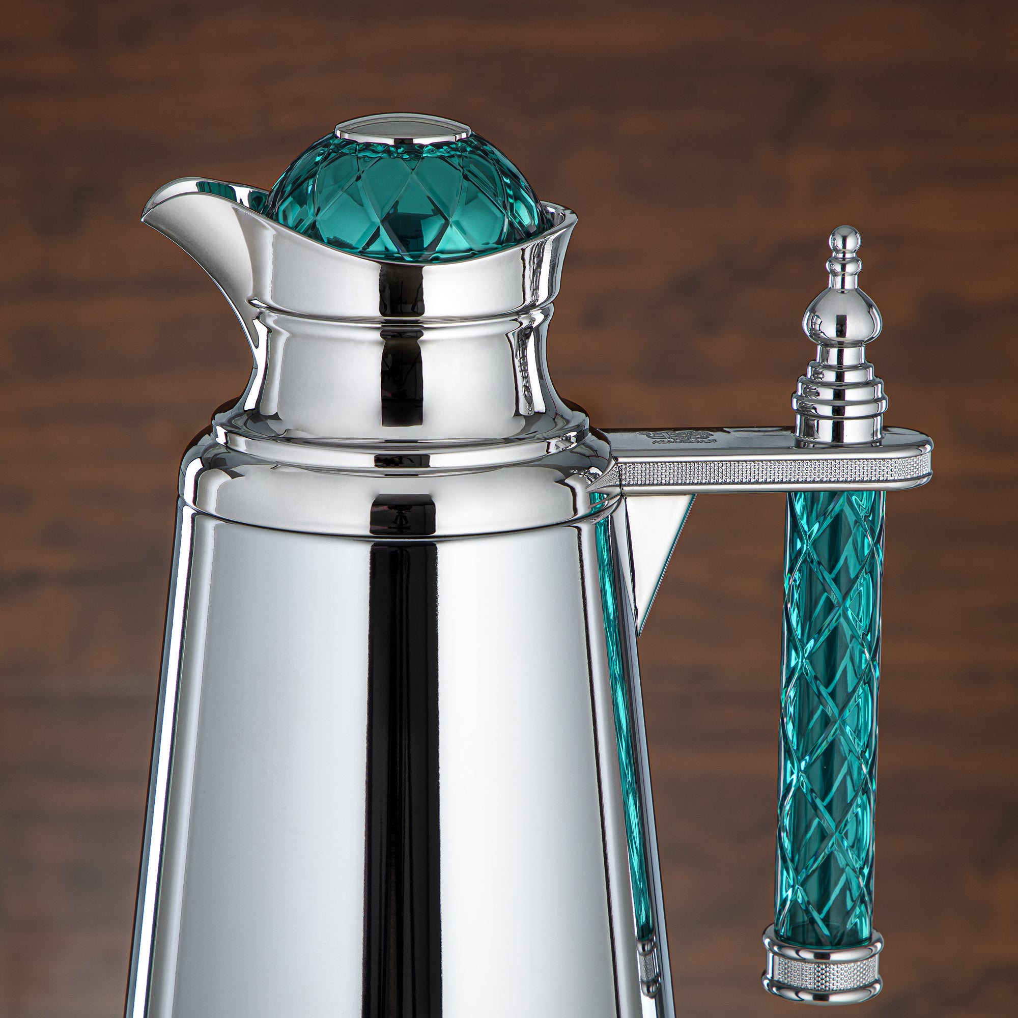 ألمرجان طقم ترامس، زر ضغط، مقبض أكريليك - 0.7 لتر + 1 لتر، فضي وأخضر (CBY+CBZ-SCG) - قوارير فراغ كلاسيكية ترامس