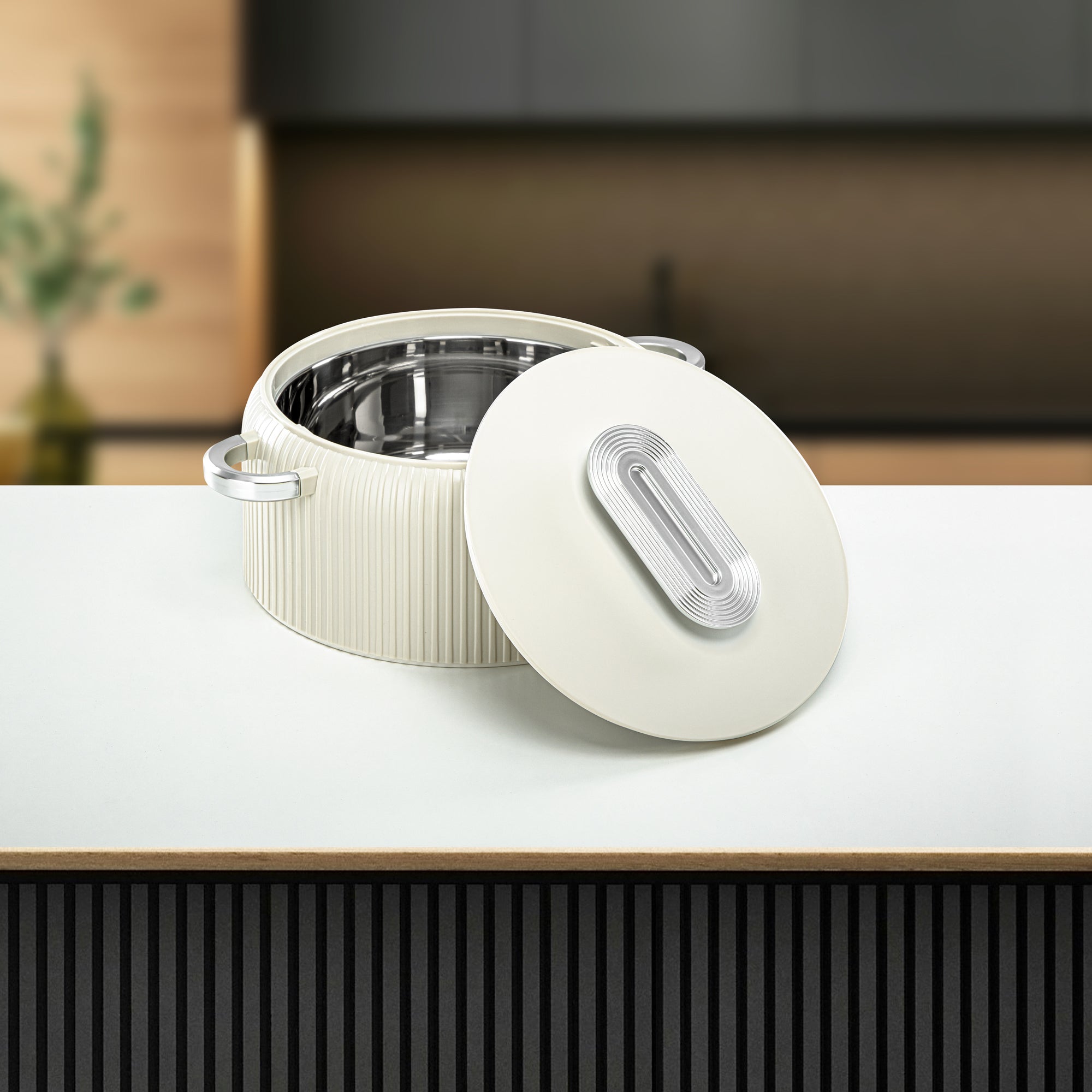 ألمرجان حرارات بلاستيك، مجموعة من 3 قطع، عاجي وفضي، 2000 مل + 4000 مل + 6500 مل (EK-200/400/650 MIV/MC) أدوات تقديم رمضان