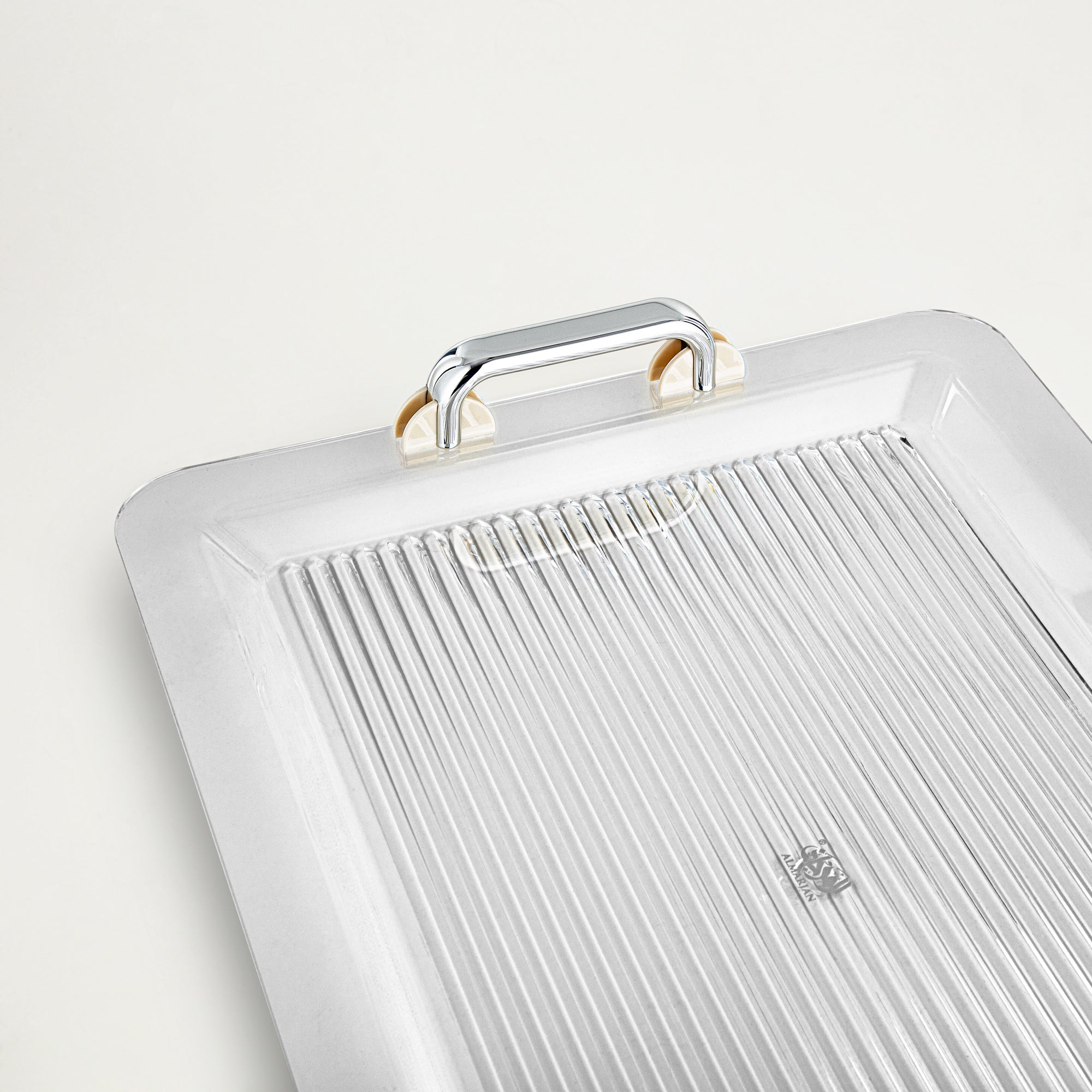 صينية تقديم المرجان مقاس 55 سم، مقبض أكريليك وفضي وعاجي (FB06-550 IV/C) أواني تقديم رمضان