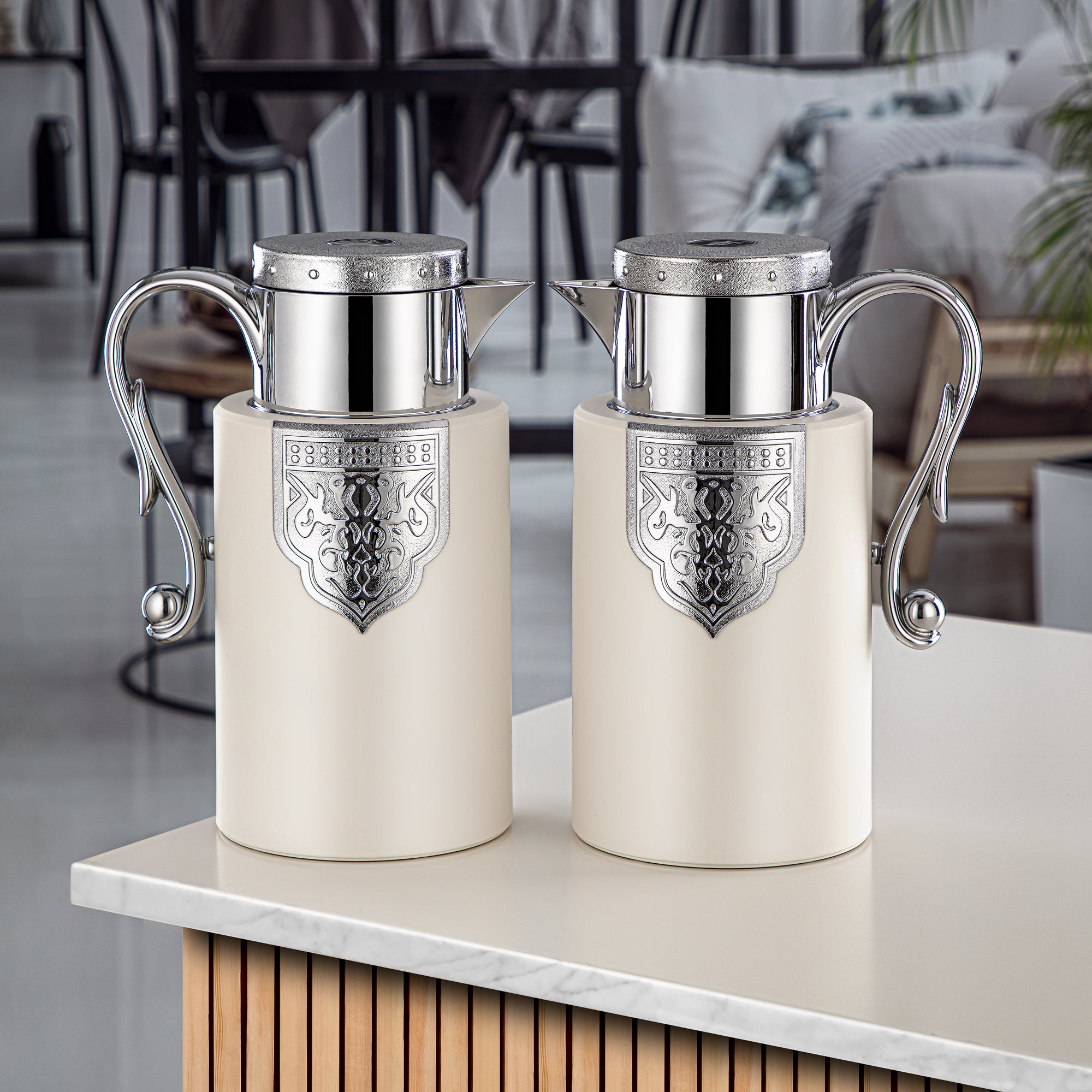 Almarjan 2 Pieces Vacuum Flask Set Ivory & Silver - FG207 AB-100 IV/C