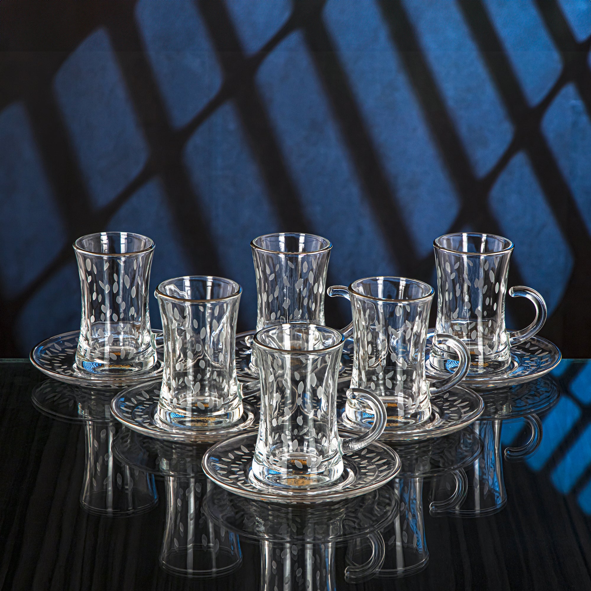 Almarjan 6 Pieces Leaf Collection Glass Tea Cup With Silver Rim - GLS2630026