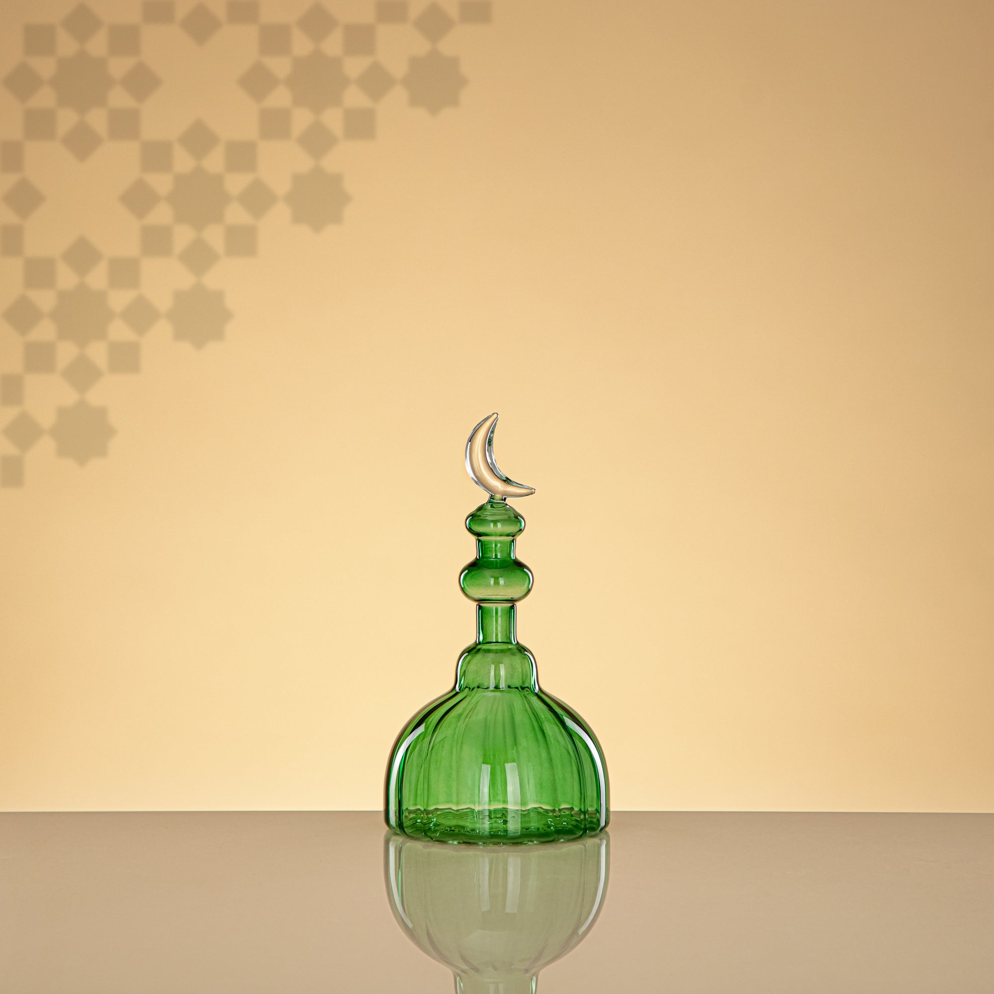 Almarjan Minaret Table Decoration 17cm x 9cm Transparent Green with Clear Crescent Moon – Noor Al Layali