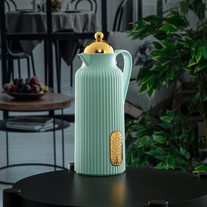 Almarjan 2 Pieces Vacuum Flask Set Light Green & Gold - GT105-070/100 LG/G