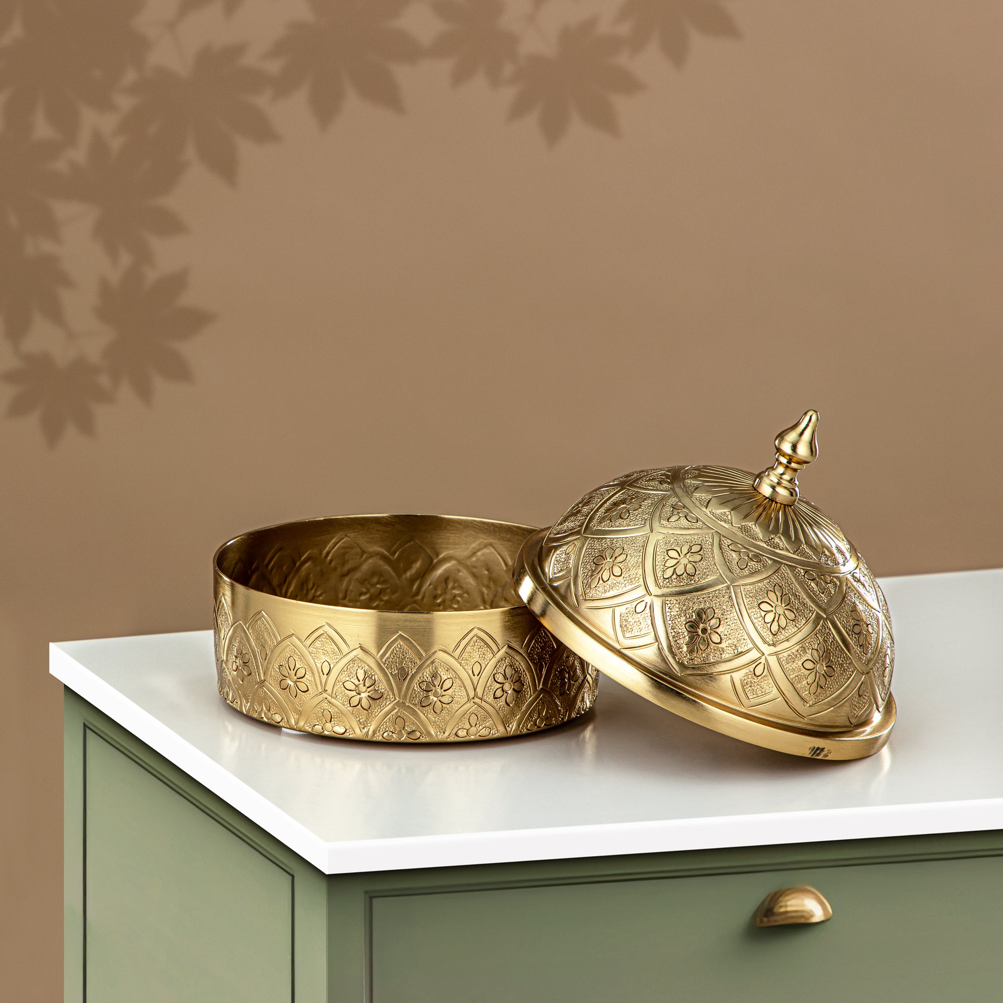 Almarjan Date Bowl, 15CM, Gold (MD-3004 A) - Stylish Serveware