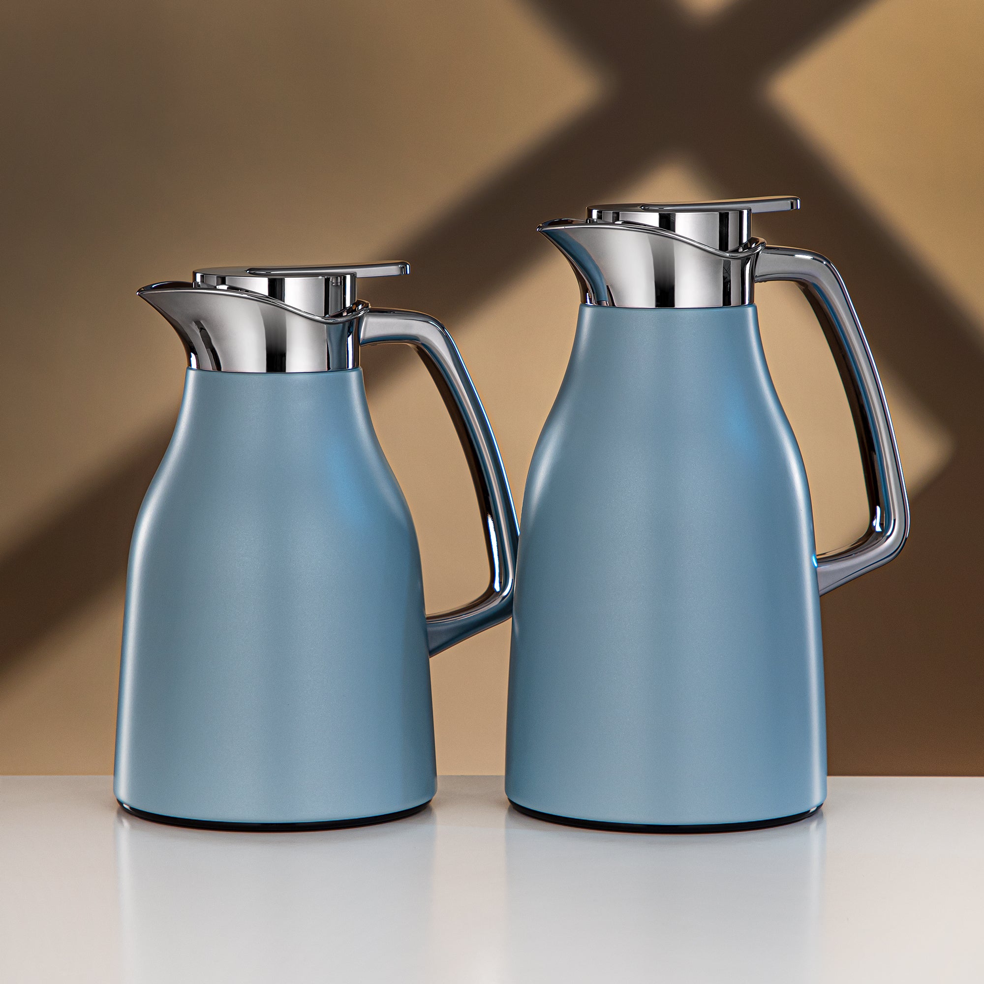 Almarjan Vacuum Flask Set Matt Blue & Silver 0.7L + 1L (RGC-0700Q406YZC+1000Q406YZC) – Elegant Serving | Ramadan & Gatherings