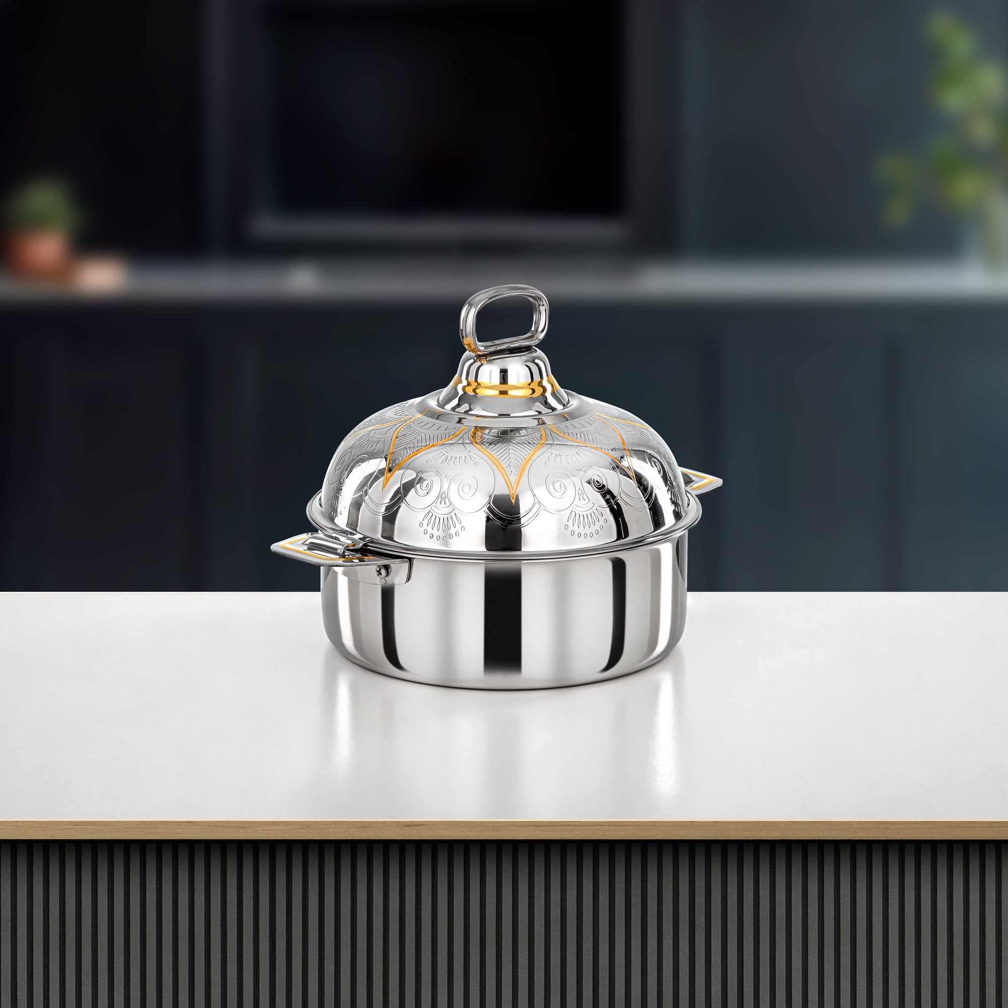 Almarjan Diwan Hot Pot 25cm Silver & Gold