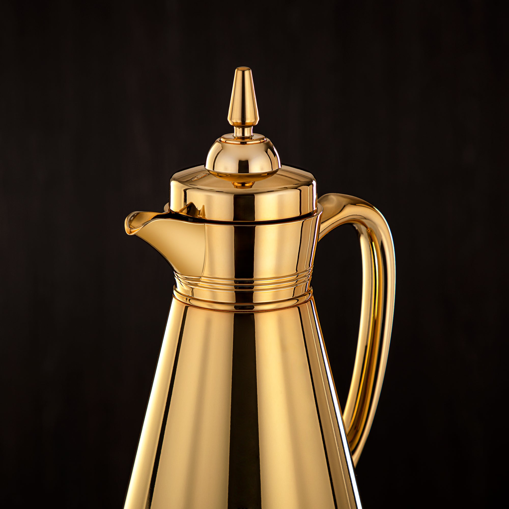 Almarjan Vacuum Flask Set, 0.7L + 1L, Gold (UBC-A0700/B1000 C95) - Ramadan Serveware