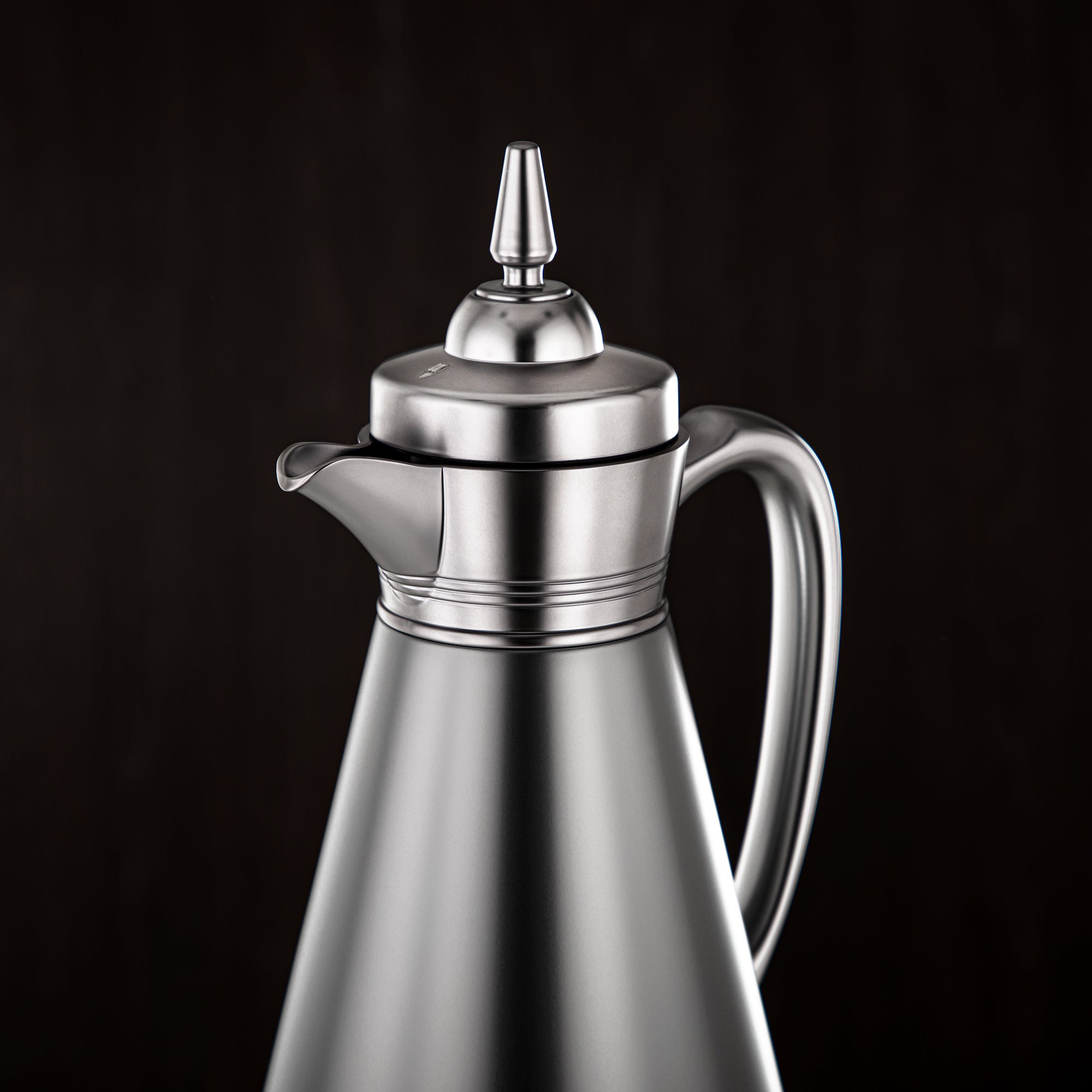 Almarjan Vacuum Flask Set, 0.7L + 1L, Matt Silver (UBC-A0700/B1000 E23) - Ramadan Serveware
