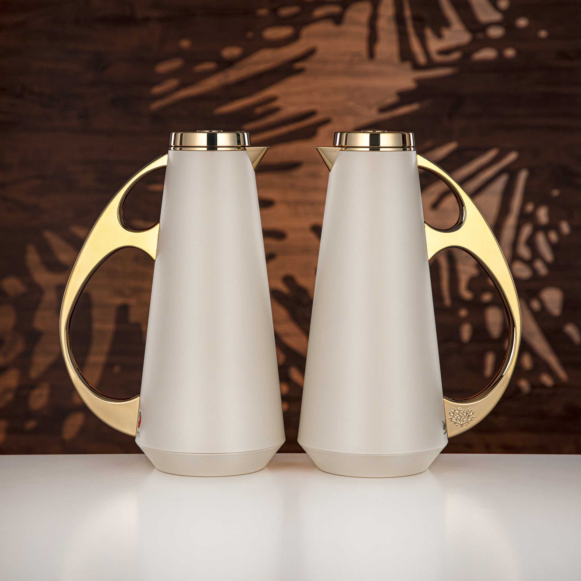 Almarjan Vacuum Flask Set, ABS, 1L + 1L, Off White & Gold (UPP-1000/1000 OWIG) - Modern Serving